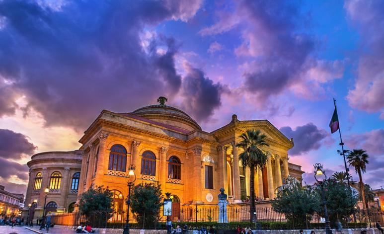 La Folkloressa Apartments Palermo Esterno foto